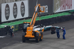 Аварія Льюіса Хемілтон, Mercedes-Benz F1 W08