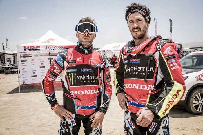 #5 Monster Energy Honda Team Honda: Joan Barreda, #14 Monster Energy Honda Team Honda: Michael Metge