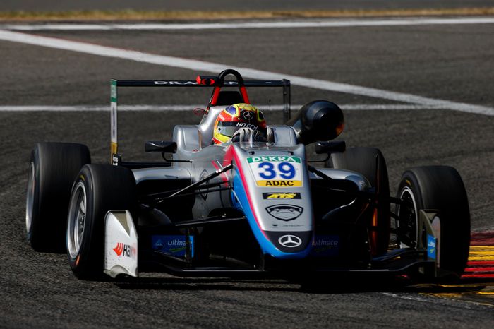 Alex Palou, Hitech Bullfrog GP Dallara F317 - Mercedes-Benz