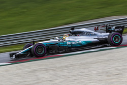 Льюис Хэмилтон, Mercedes AMG F1 W08