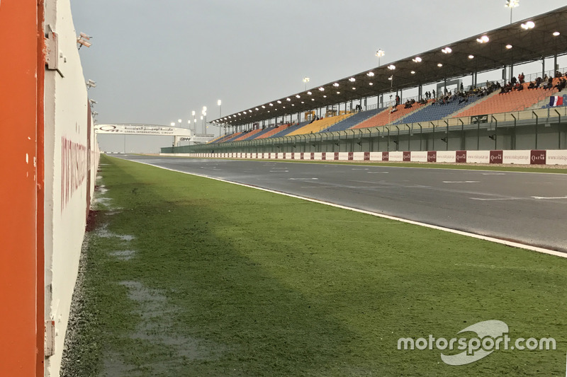 Regen in Losail