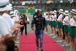 Carlos Sainz Jr., Scuderia Toro Rosso en el desfile de pilotos