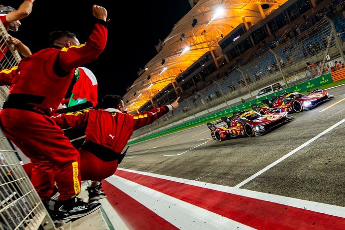 #51 Ferrari AF Corse Ferrari 499P: Алессандро Пьер Гуиди, Джеймс Каладо, Антонио Джовинацци, #50 Ferrari AF Corse Ferrari 499P: Антонио Фуоко, Мигель Молина, Никлас Нильсен