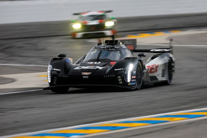 #40 Cadillac Wayne Taylor Racing Cadillac V-Series.R: Jordan Taylor, Louis Deletraz, Colton Herta