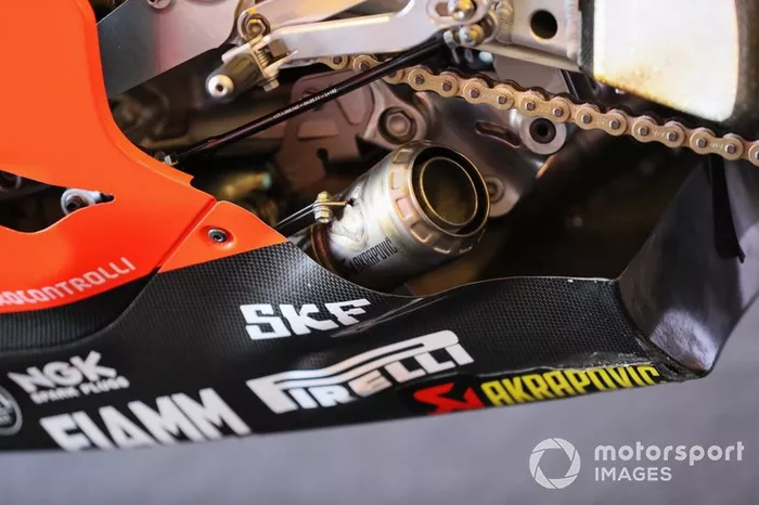 Auspuff: Ducati Panigale V4 R
