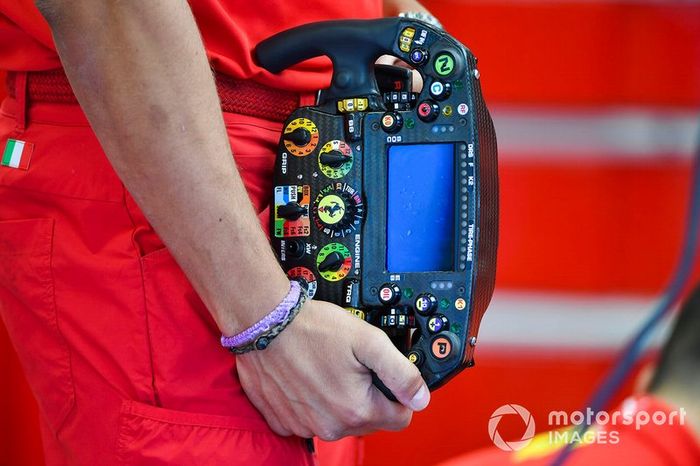 Volante da Ferrari SF90