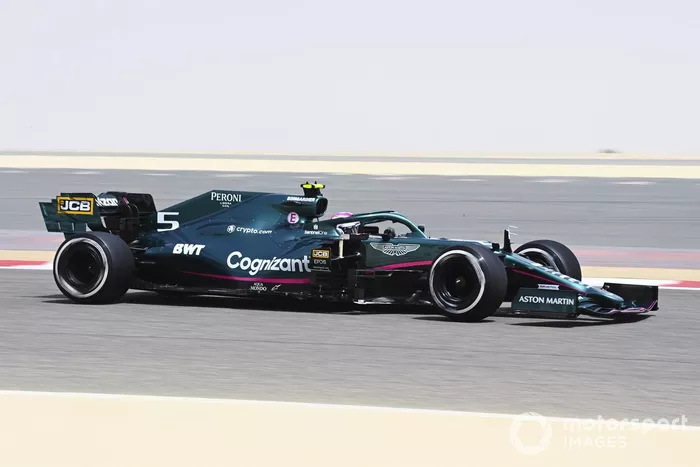 Sebastian Vettel, Aston Martin AMR21 