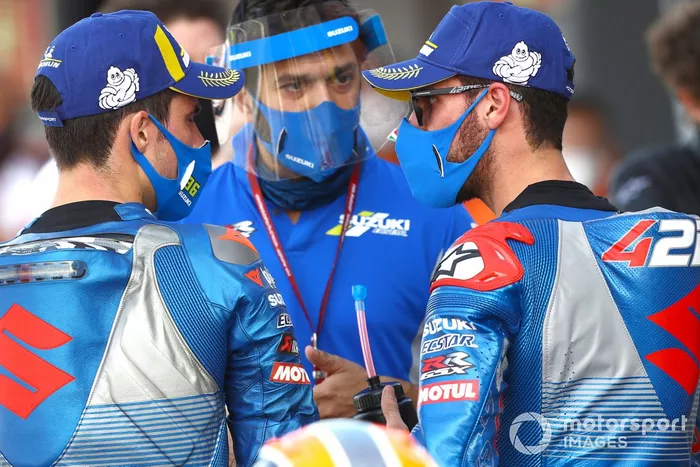 Ganador Joan Mir, Team Suzuki MotoGP, segundo lugar Alex Rins, Team Suzuki MotoGP