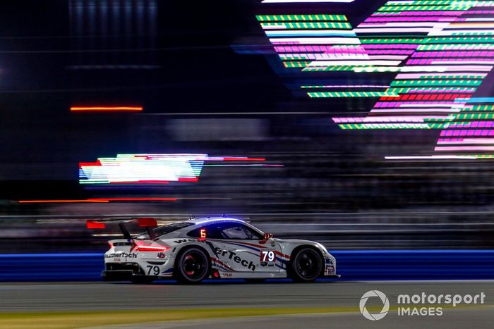 #79 WeatherTech Racing Porsche 911 RSR - 19, GTLM: Cooper MacNeil, Gianmaria Bruni, Richard Lietz, Kevin Estre