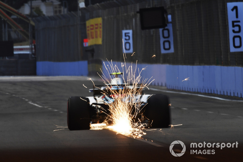 19: Sergey Sirotkin, Williams FW41, 1:41.263