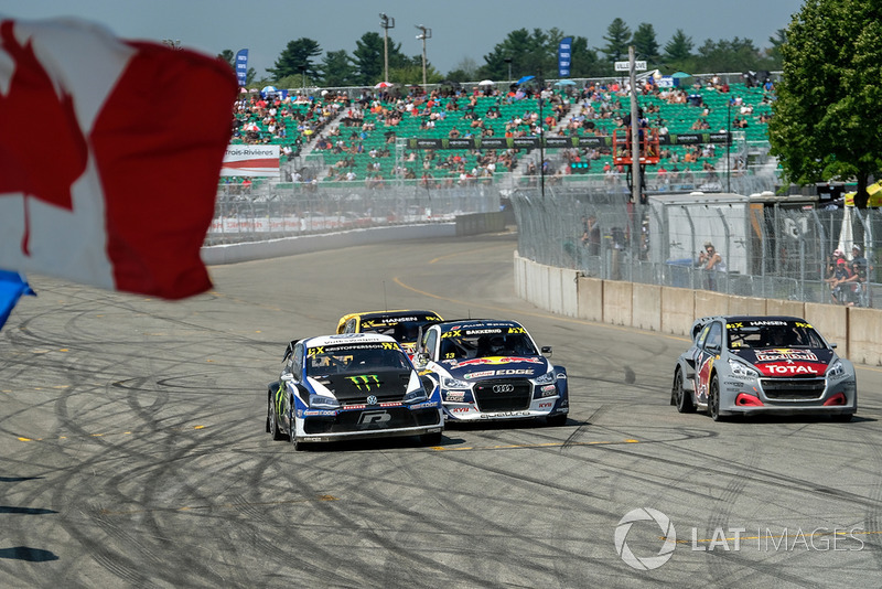 Johan Kristoffersson, PSRX Volkswagen Sweden leads at the start