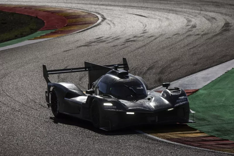 Alpine A424