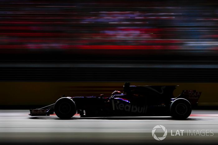 Daniil Kvyat, Scuderia Toro Rosso STR12