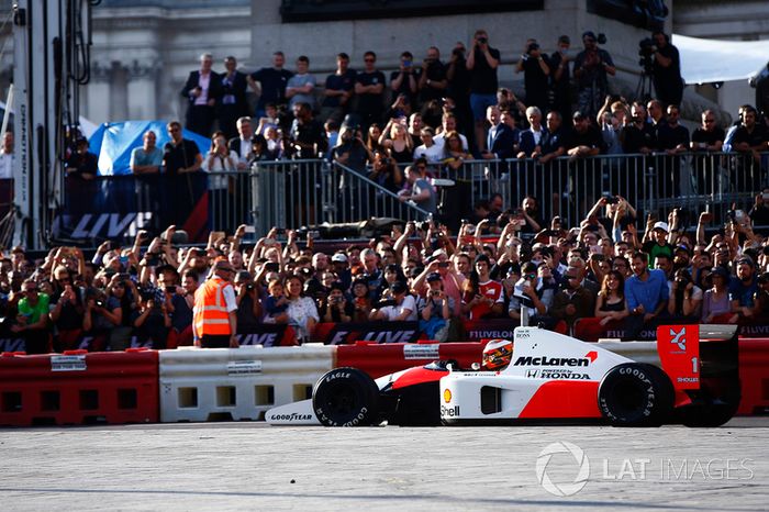 Stoffel Vandoorne, McLaren, en el 1991 McLaren MP4/6