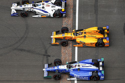 J.R. Hildebrand, Ed Carpenter Racing Chevrolet, Fernando Alonso, Andretti Autosport Honda, Takuma Sa