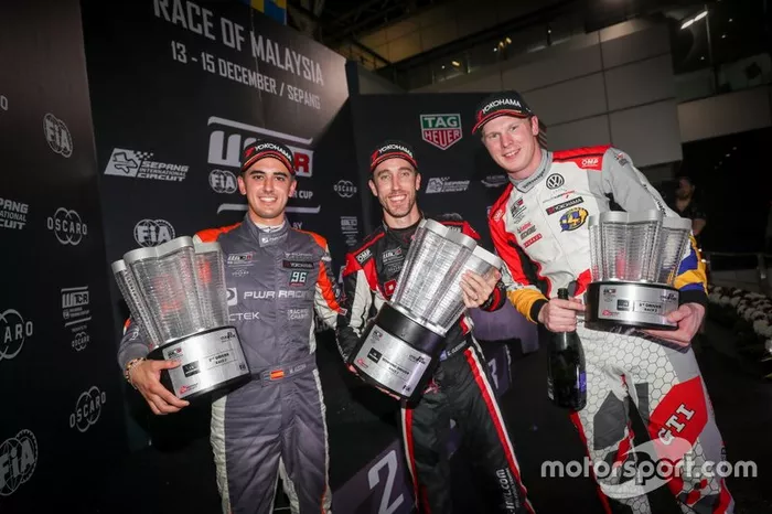 Podio: il vincitore della gara Esteban Guerrieri, ALL-INKL.COM Münnich Motorsport Honda Civic Type R TCR, il secondo classificato Mikel Azcona, PWR Racing CUPRA TCR, il terzo classificato Johan Kristoffersson, SLR Volkswagen Volkswagen Golf GTI TCR