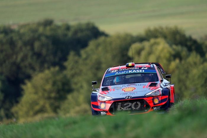 Thierry Neuville, Nicolas Gilsoul, Hyundai Motorsport Hyundai i20 Coupe WRC