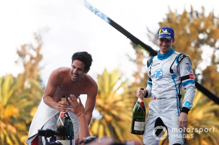 Ganador, Lucas Di Grassi, Audi Sport ABT Schaeffler celebra con Edoardo Mortara  Venturi Formula E 