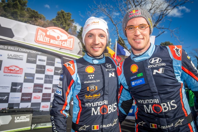 Podio: al secondo posto Thierry Neuville, Nicolas Gilsoul, Hyundai Motorsport Hyundai i20 Coupe WRC