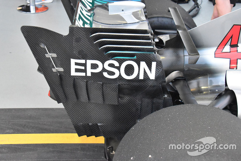 Mercedes AMG F1 rear wing technical detail