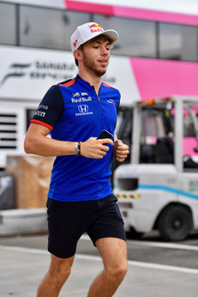 П'єр Гаслі, Scuderia Toro Rosso