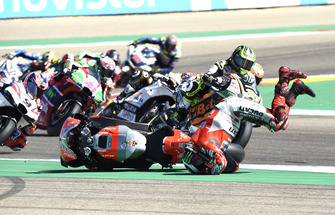 La caduta di Jorge Lorenzo, Ducati Team, alla partenza