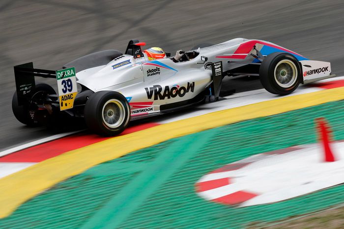 Alex Palou, Hitech Bullfrog GP Dallara F317 - Mercedes-Benz