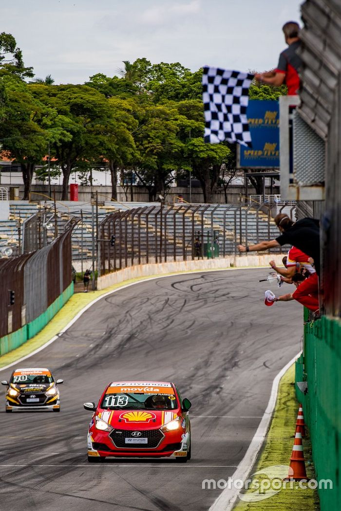 Diego Ramos, campeão da Copa Shell HB20