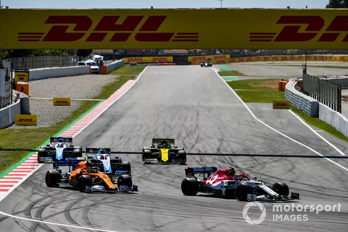 Antonio Giovinazzi, Alfa Romeo Racing C38, Lando Norris, McLaren MCL34