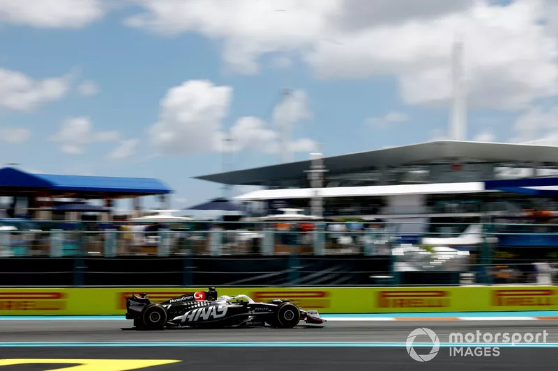 Nico Hulkenberg, Haas VF-24 