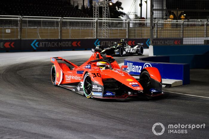 Oliver Rowland, Mahindra Racing, Mahindra M7Electro, Edoardo Mortara, Venturi Racing, Silver Arrow 02