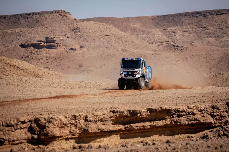 #500 Kamaz - Master: Dmitry Sotnikov, Ruslan Akhmadeev, Ilgiz Akhmetzianov