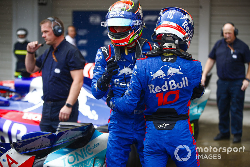 Gran rendimiento en clasificación de Toro Rosso en la carrera como local de Honda