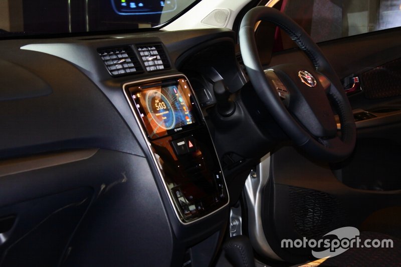 Kemudi Toyota New Veloz