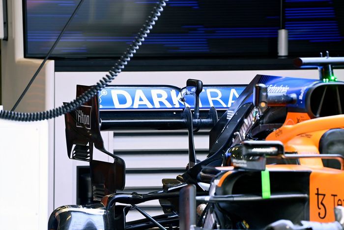 Detalle técnico del McLaren MCL35M