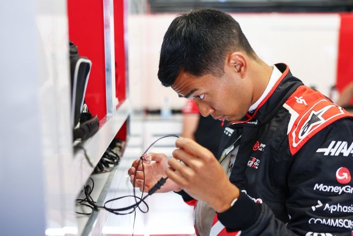 Ryo Hirakawa, Haas