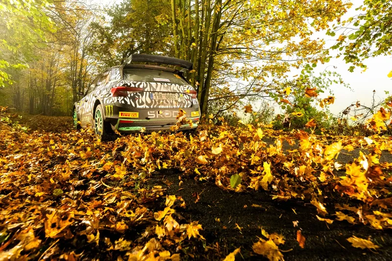 Oliver Solberg, Elliott Edmondson, Toksport WRT Skoda Fabia Evo Rally2