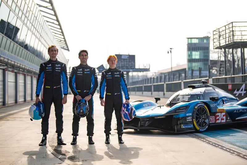 #35 Alpine Endurance Team Alpine A424: Charles Milesi, Ferdinand Habsburg, Paul-Loup Chatin