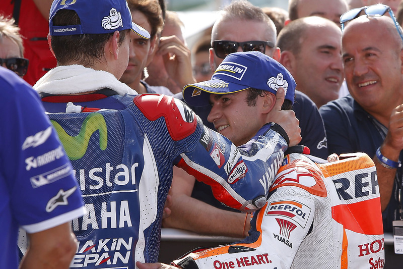 Il vincitore della gara Dani Pedrosa, Repsol Honda Team, il terzo classificato Jorge Lorenzo, Yamaha Factory Racing