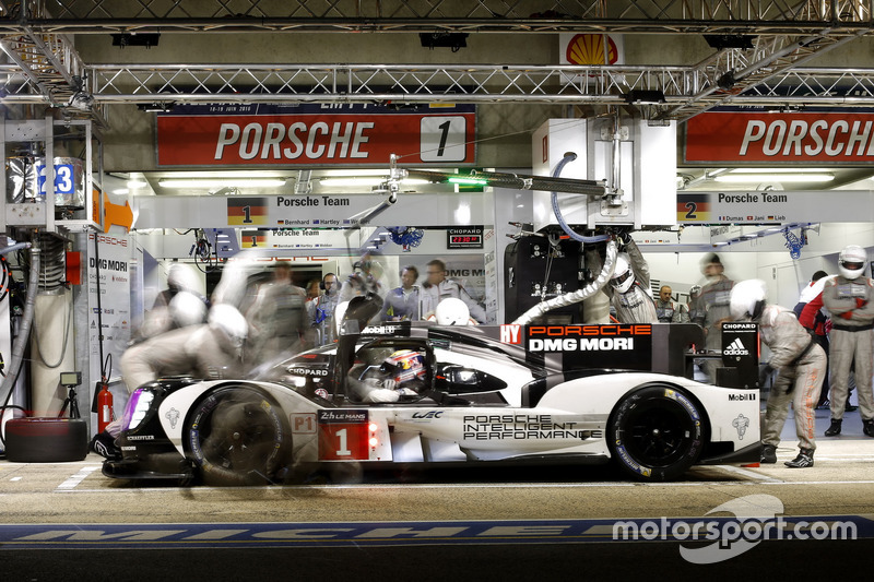 1. #1 Porsche Team Porsche 919 Hybrid: Тімо Бернхард, Марк Веббер, Брендон Хартлі