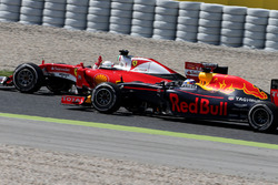 Себастьян Феттель, Scuderia Ferrari та Даніель Ріккардо, Red Bull Racing