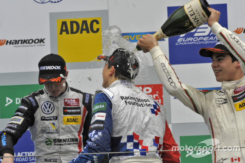 Podium: second place Joel Eriksson, Motopark Dallara F312  Volkswagen; Winner Ben Barnicoat, HitechGP Dallara F312  Mercedes-Benz; third place Stroll, Prema Powerteam Dallara F312  Mercedes-Benz