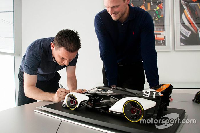 Amalgam McLaren Ultimate Vision Gran Turismo