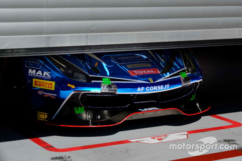 #75 T2 Motorsport Ferrari 488 GT3: Gregory Teo, David Tjiptobiantoro, Christian Colombo, Matteo Cressoni