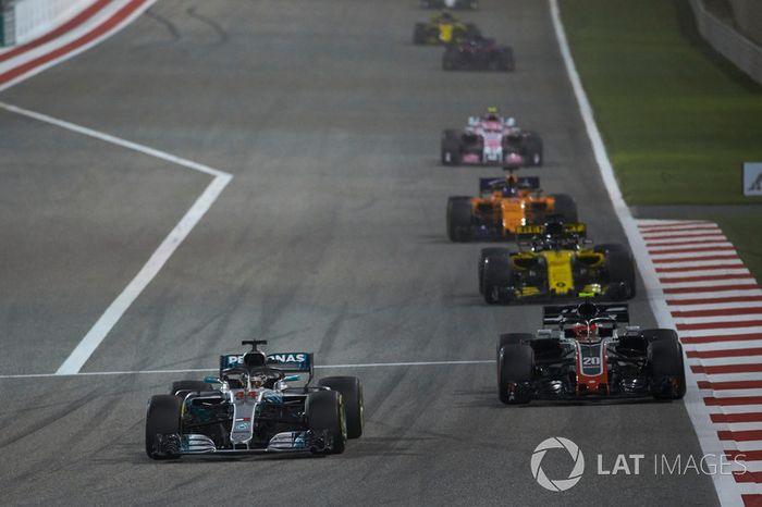 Lewis Hamilton, Mercedes AMG F1 W09, Kevin Magnussen, Haas F1 Team VF-18 Ferrari, Nico Hulkenberg, Renault Sport F1 Team R.S. 18, Fernando Alonso, McLaren MCL33 Renault y Esteban Ocon, Force India VJM11 Mercedes