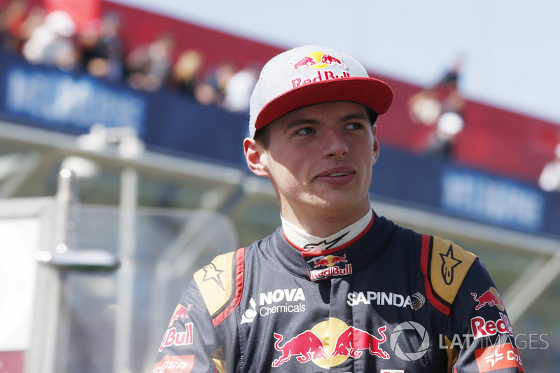 Max Verstappen, Toro Rosso, in the drivers parade