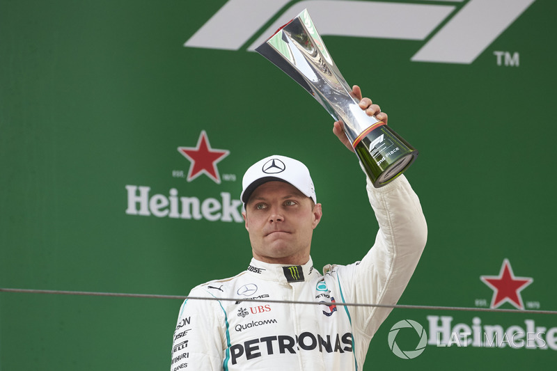 Valtteri Bottas, Mercedes AMG F1, 2nd position, with his trophy