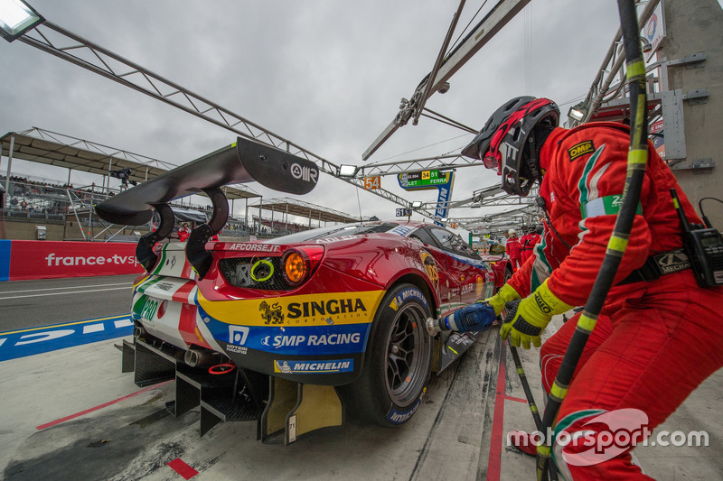 #71 AF Corse Ferrari 488 GTE EVO: Davide Rigon, Sam Bird, Miguel Molina