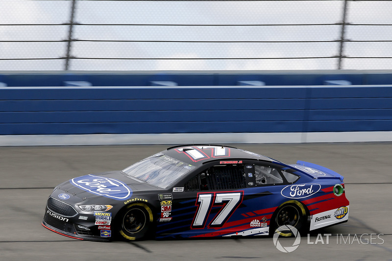 16. Ricky Stenhouse Jr., No. 17 Roush Fenway Racing Ford Fusion