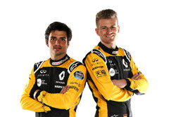 Carlos Sainz Jr., Nico Hulkenberg, Renault Sport F1 Team